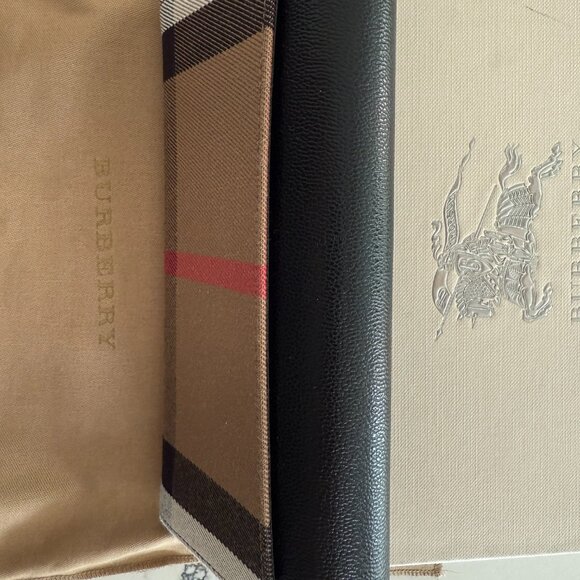 Burberry Coated Canvas and Leather Wallet/Black - Picture 3 of 6